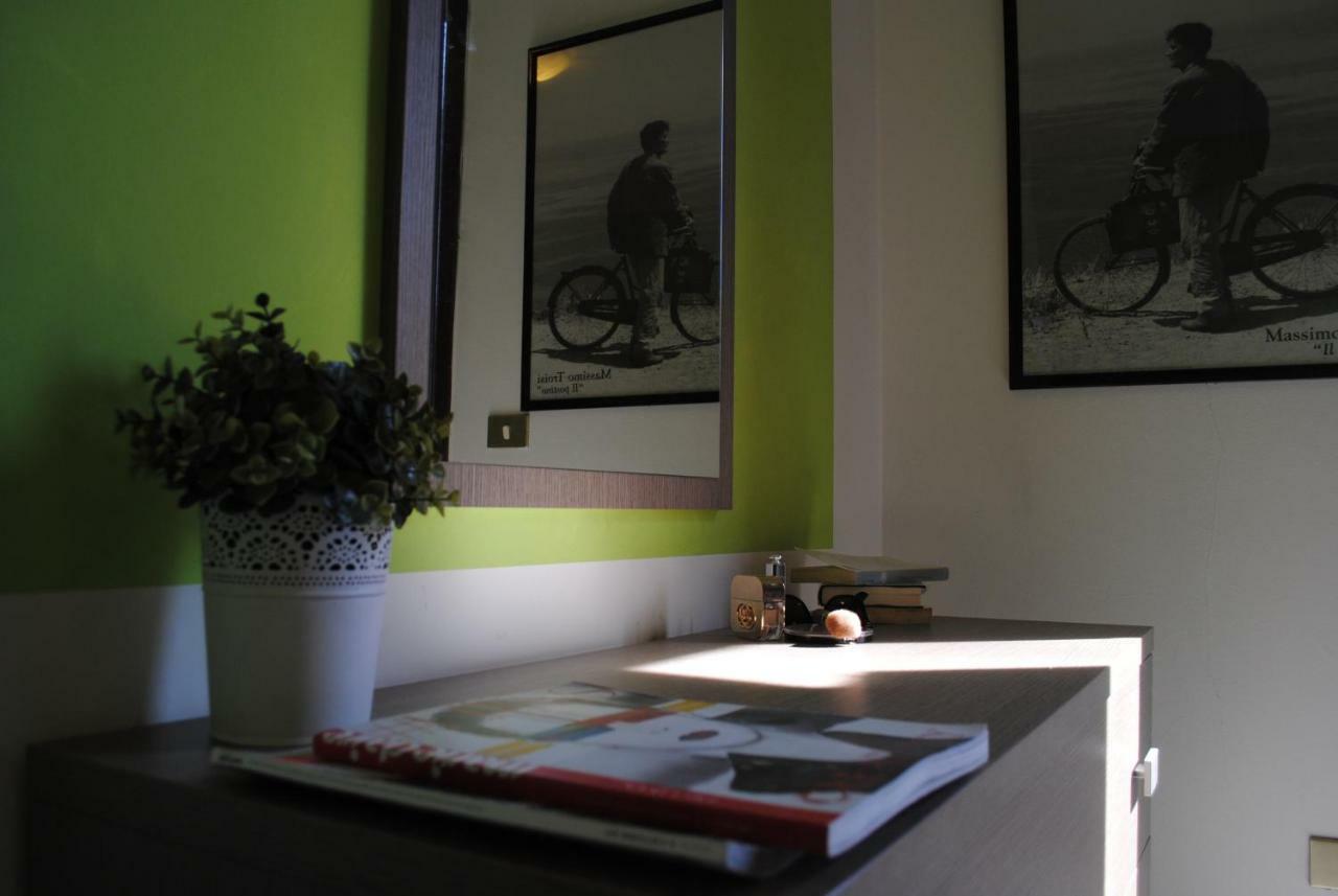 Bnbook Bilo Malpensa กัลลาราเต ภายนอก รูปภาพ